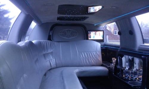 jaguar limousine